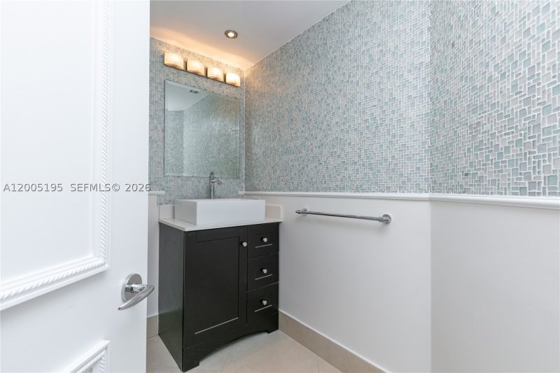 Comprar apartamento en Atlantic Two at The Point LPH 2902