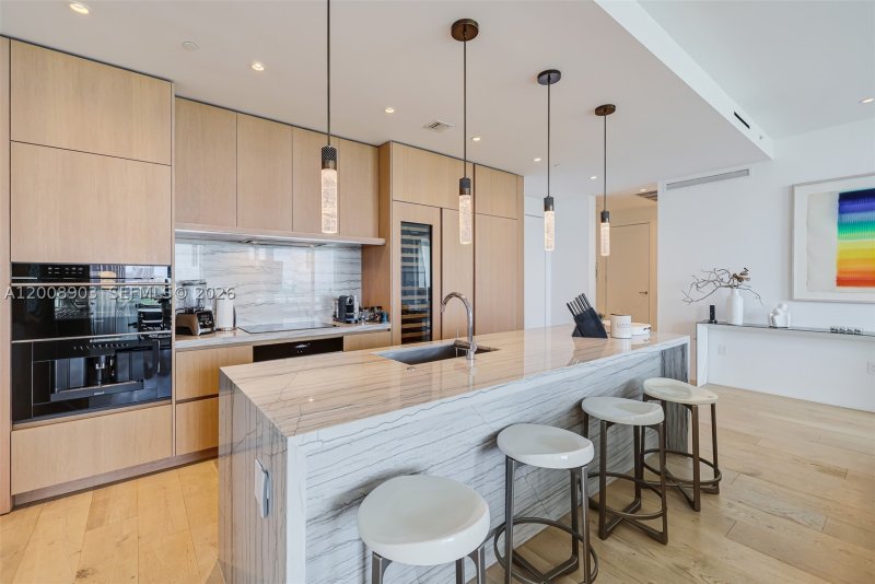 Comprar apartamento en Eighty Seven Park 904
