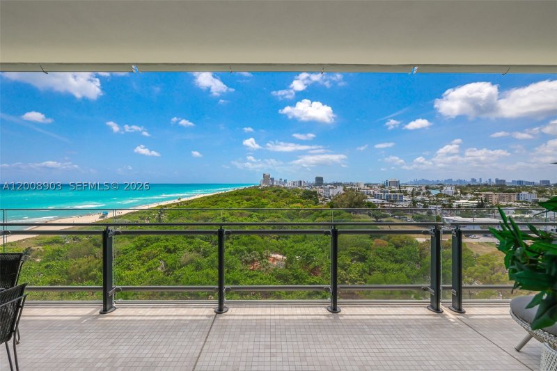 Comprar apartamento en Eighty Seven Park 904