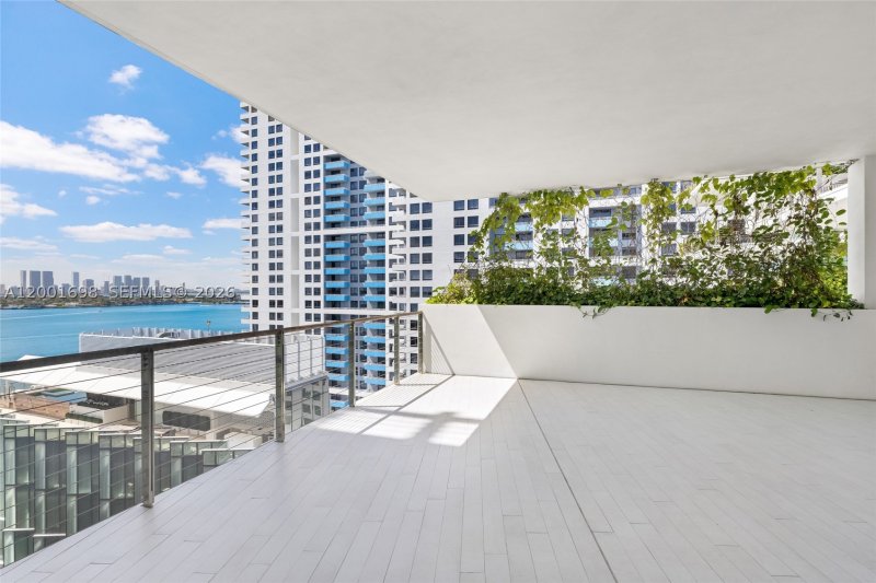Condo for sale at Monad Terrace 11E