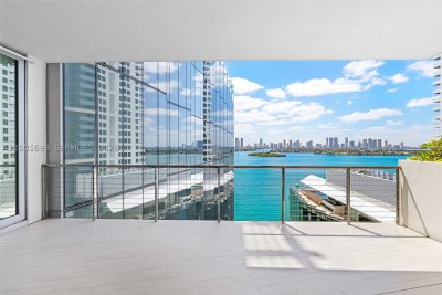 Comprar apartamento en Monad Terrace 11E