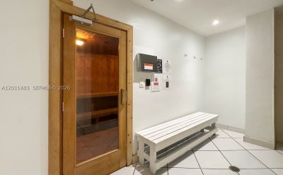 Comprar apartamento no Arlen House 210