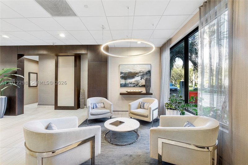 Apartment for rent at Gables Waterway Towers PH 18