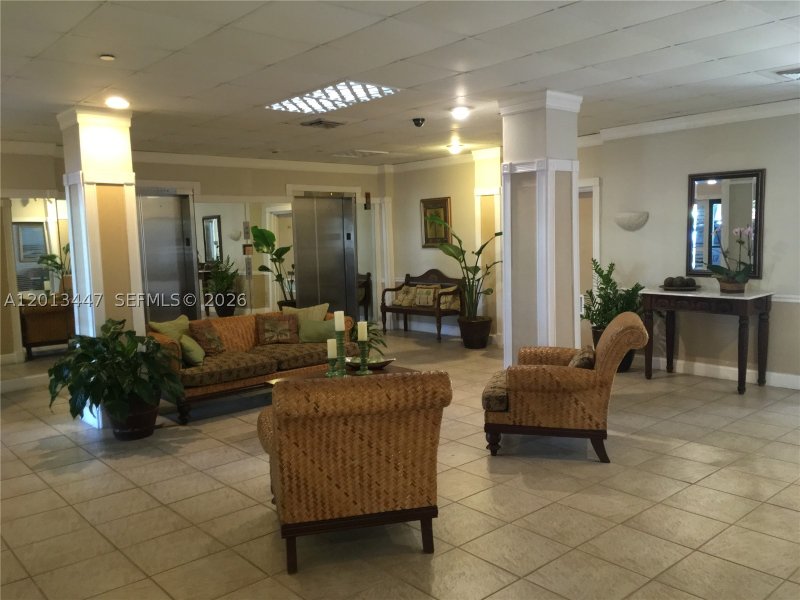 Alquiler de apartamento en Palms of Key Biscayne 2E