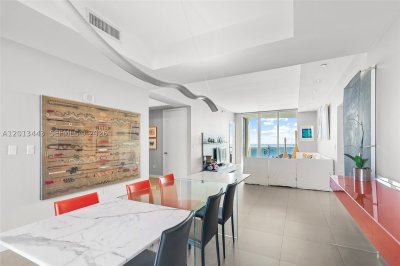 Comprar apartamento no Trump Tower One 506