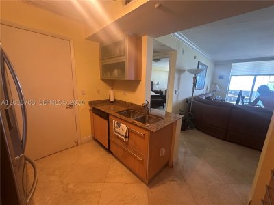 Aluguel de apartamento no Ocean Three 1602