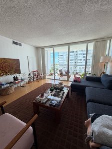 Comprar apartamento no Del Prado South Tower 601