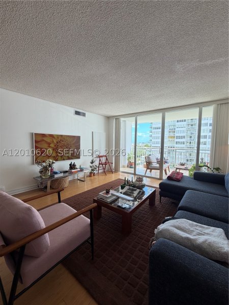 Condo for sale at Del Prado South Tower 601