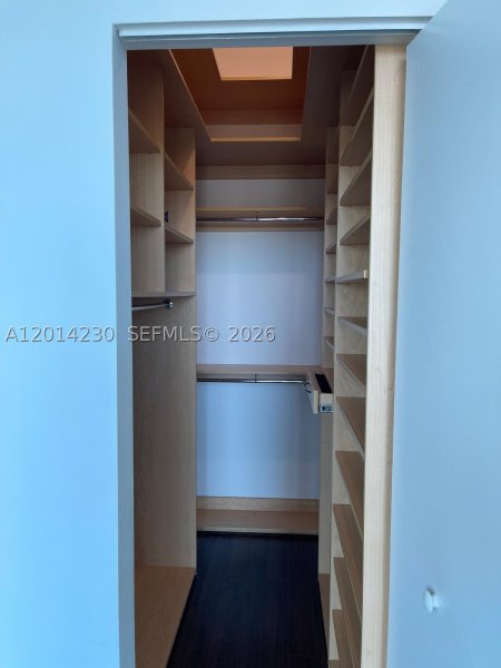 Comprar apartamento en Uptown Marina Lofts 602