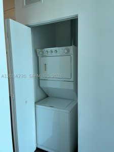 Comprar apartamento en Uptown Marina Lofts 602