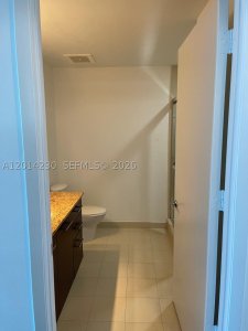 Comprar apartamento en Uptown Marina Lofts 602