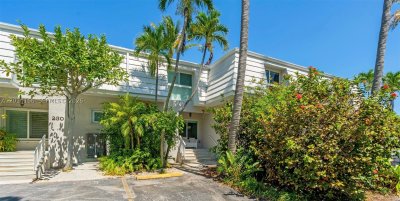 Cape Florida Club Apt #108