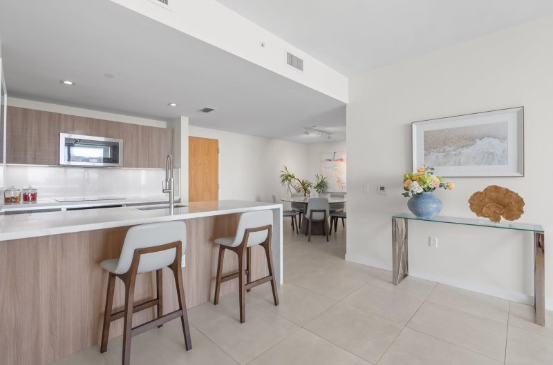 Apartment for rent at Tiffany House 1102