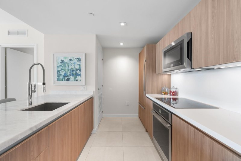 Apartment for rent at Tiffany House 1102