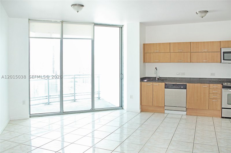 Alquiler de apartamento en Wind by Neo 2713