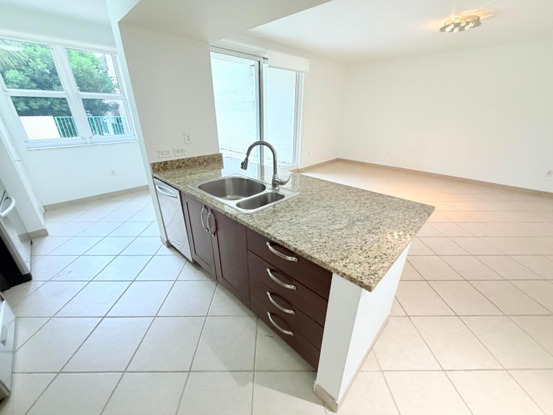 Apartment for rent at Turnberry Village South 210