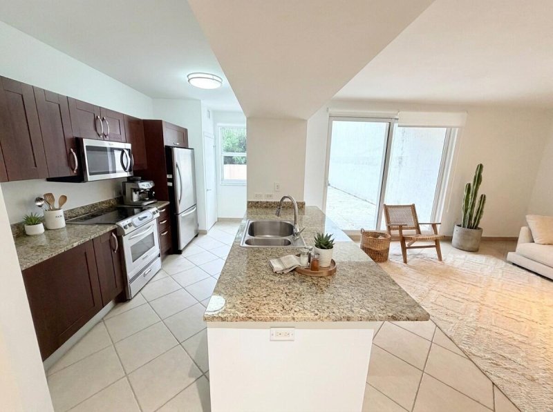 Apartment for rent at Turnberry Village South 210