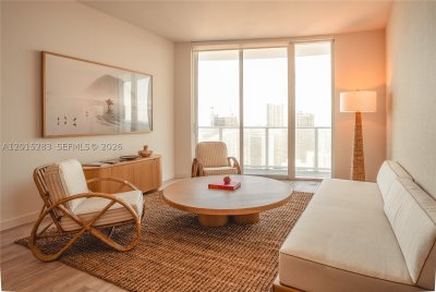 Flow Brickell Apt #5308
