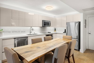Alquiler de apartamento en Roney Palace 1129