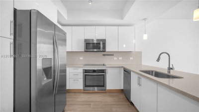 Comprar apartamento no Nine at Mary Brickell Village 2009