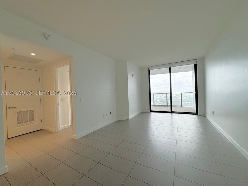 Comprar apartamento no Canvas 3614