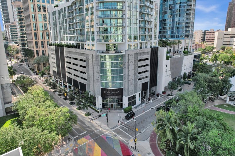 Apartment for rent at 100 Las Olas 3602