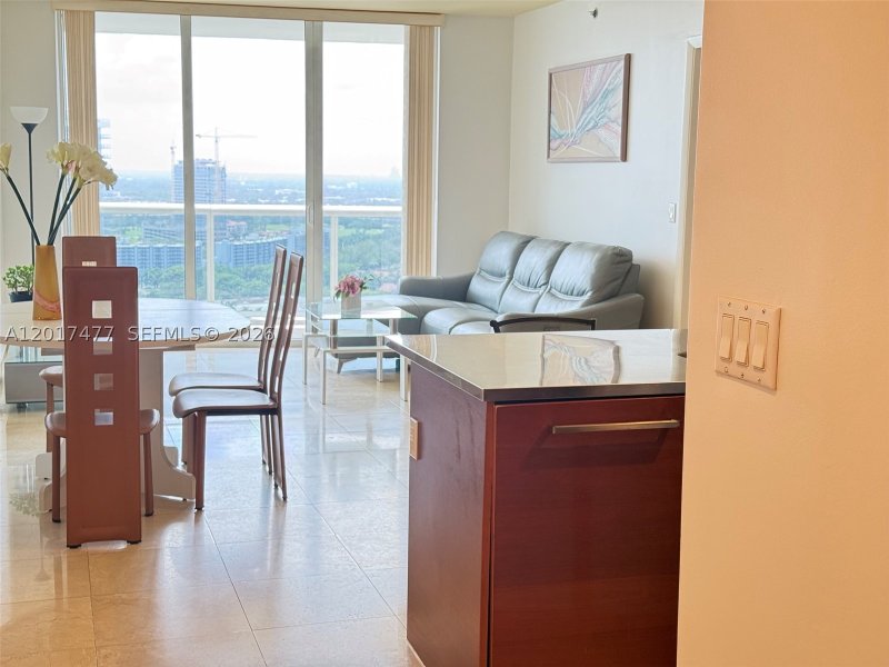 Alquiler de apartamento en Beach Club One 2909