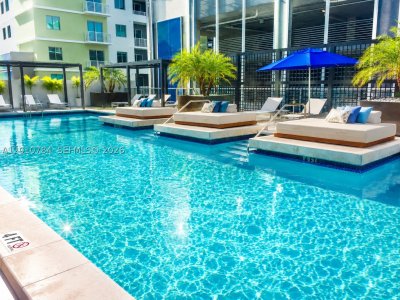 Comprar apartamento en Brickell Ten 1809