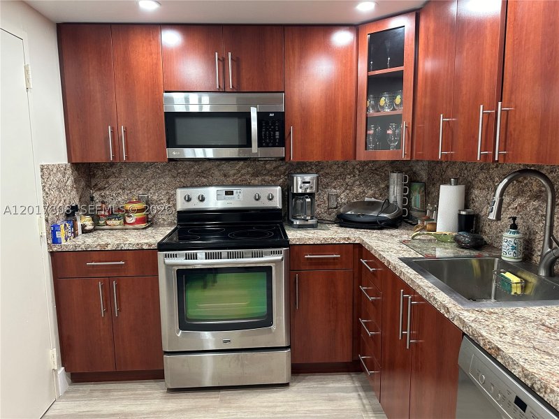 Apartment for rent at The Hemispheres 4B