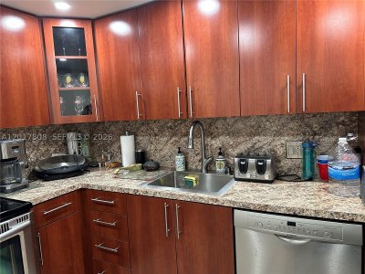 Aluguel de apartamento no The Hemispheres 4B