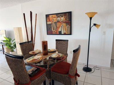 Aluguel de apartamento no The Hemispheres 4B