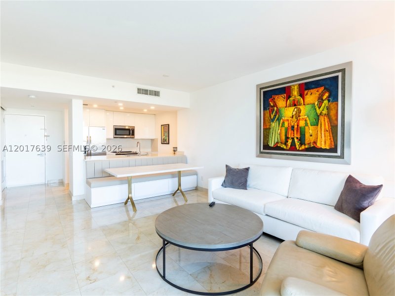 Condo for sale at Metropolitan at Brickell 903