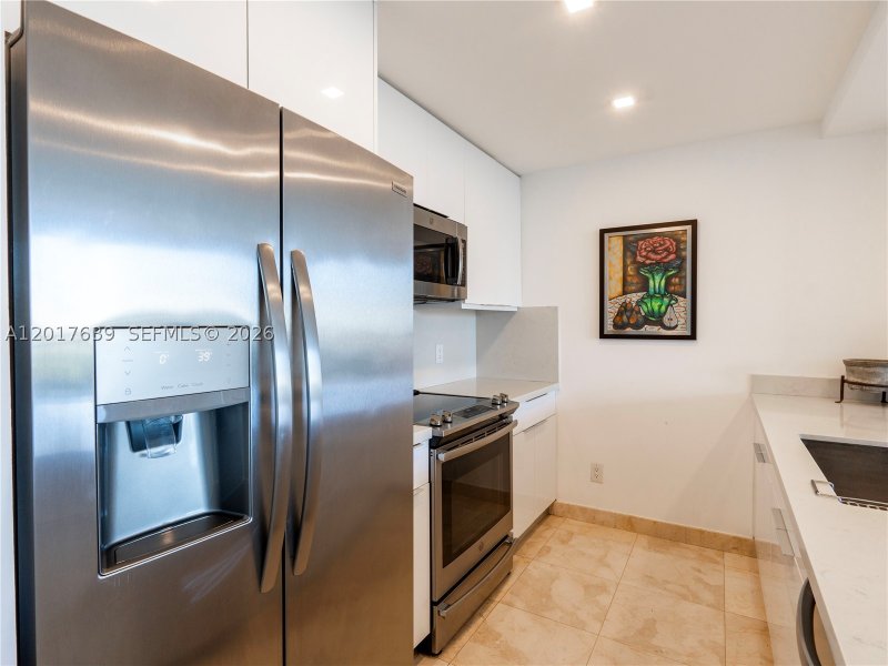 Condo for sale at Metropolitan at Brickell 903