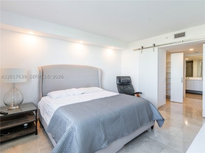 Comprar apartamento en Metropolitan at Brickell 903