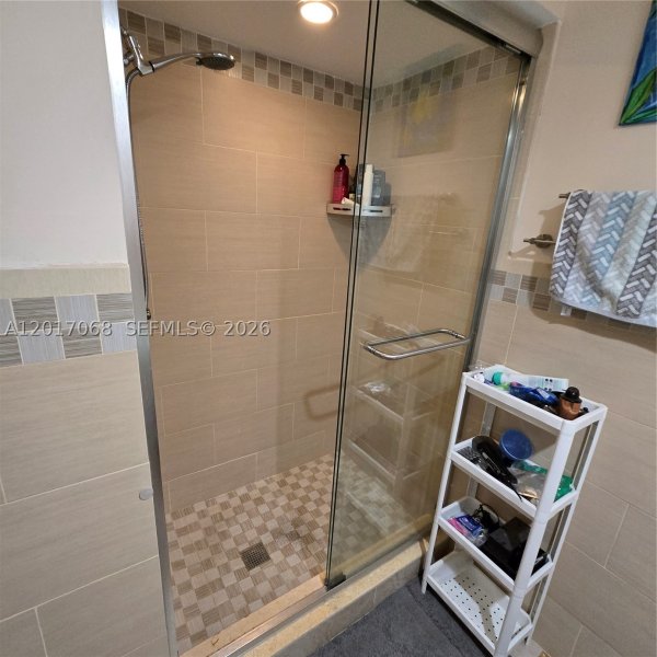 Alquiler de apartamento en Winston Towers 1020