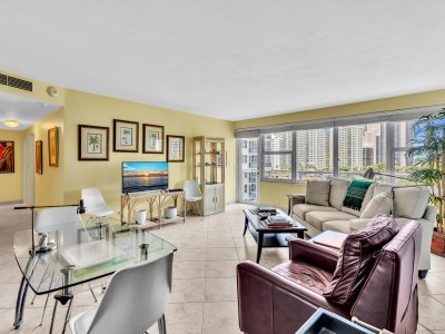 Comprar apartamento en Coral Ridge Towers East 721