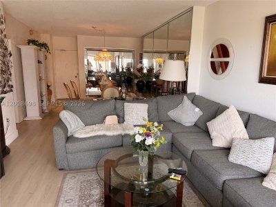 Aluguel de apartamento no The Hemispheres 4D