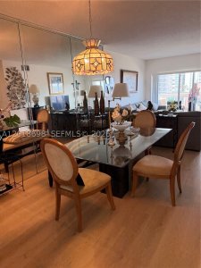 Aluguel de apartamento no The Hemispheres 4D