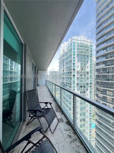 Comprar apartamento no 500 Brickell West Tower 3305