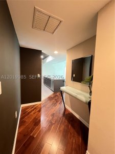 Comprar apartamento no 500 Brickell West Tower 3305