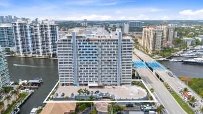 Aluguel de apartamento no Sunrise East 19d