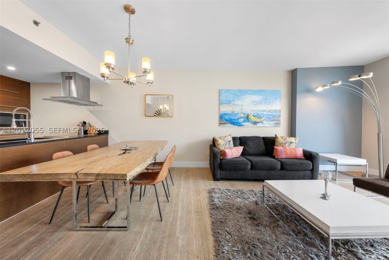 Condo for sale at Icon Brickell Viceroy 4606