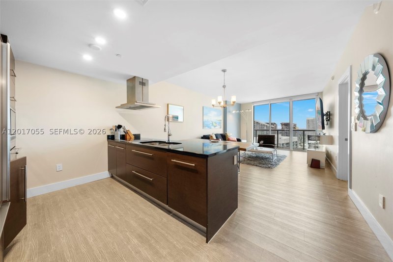 Condo for sale at Icon Brickell Viceroy 4606