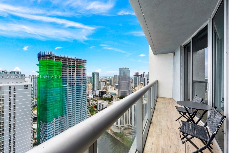 Condo for sale at Icon Brickell Viceroy 4606
