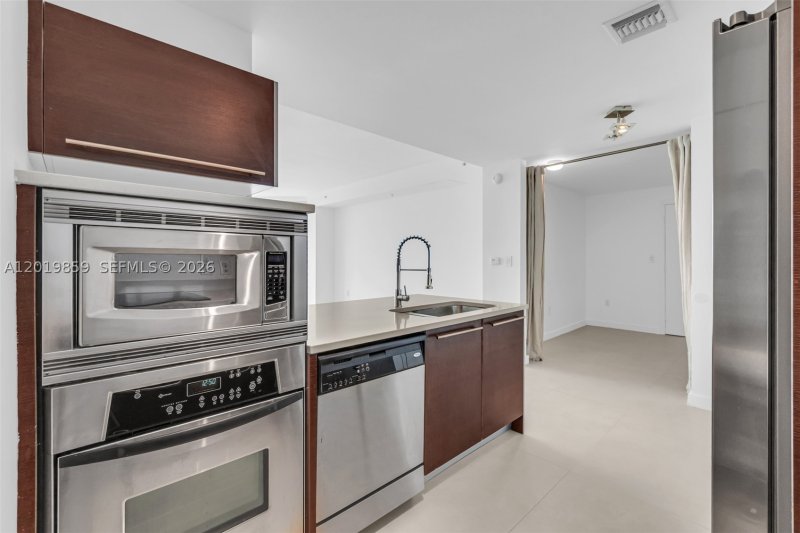 Condo for sale at Quantum 3216