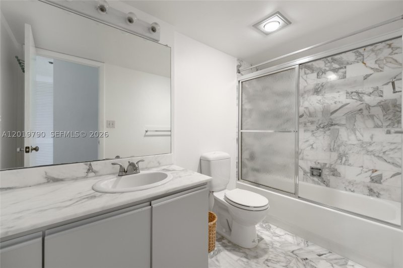 Condo for sale at Club Atlantis 1003