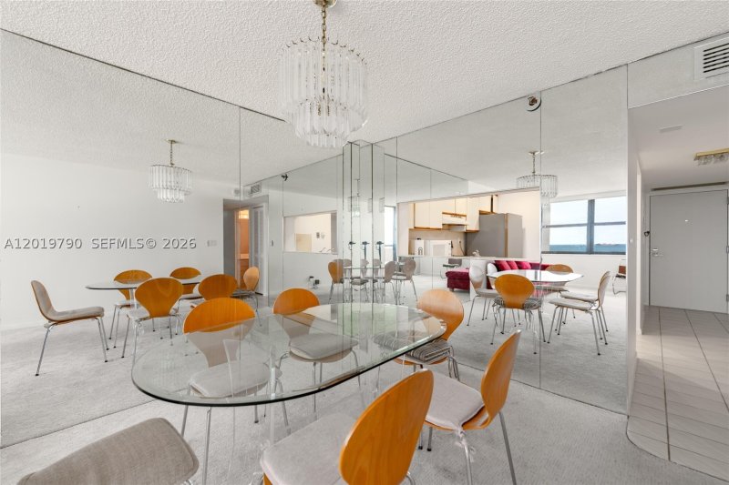 Condo for sale at Club Atlantis 1003