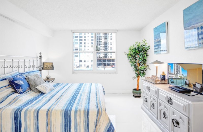 Apartment for rent at The Wave Condo 339 (Availab
