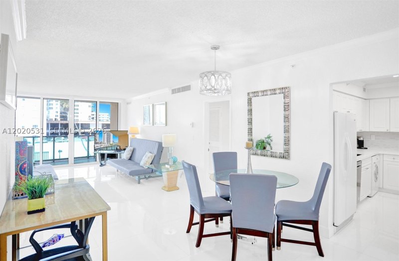 Apartment for rent at The Wave Condo 339 (Availab