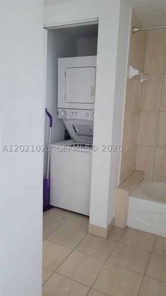 Condo for sale at Opera Tower 3311